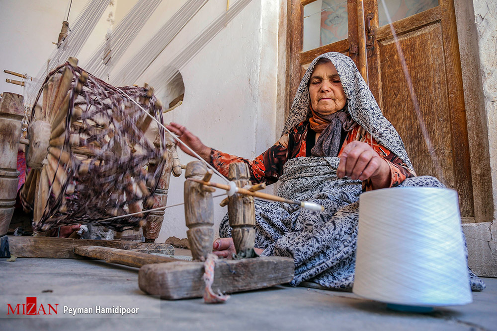 حوله بافی در روستای جهانی «خراشاد» 