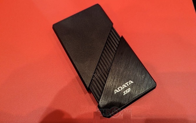 ای‌دیتا اولین SSD اکسترنال دارای USB4 خود را به نمایش گذاشت