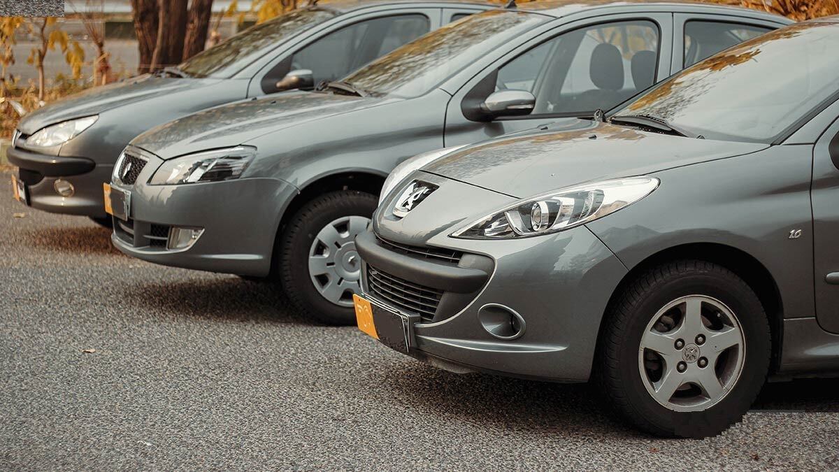 همهچیز درباره مقایسه قیمت «رانا پلاس» و «پژو ۲۰۷»