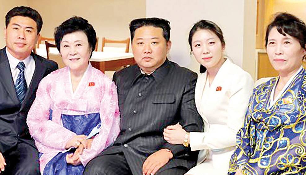 «مجری صورتی» کره شمالی چه کسی است؟