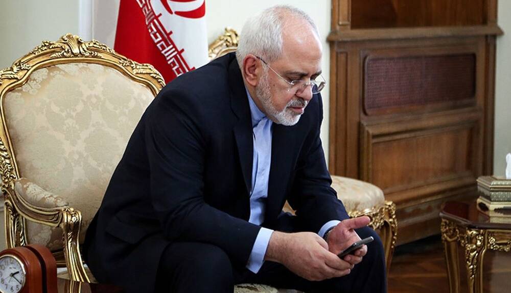 آرمان: فقط "ظریف" می تواند به دولت کمک کند