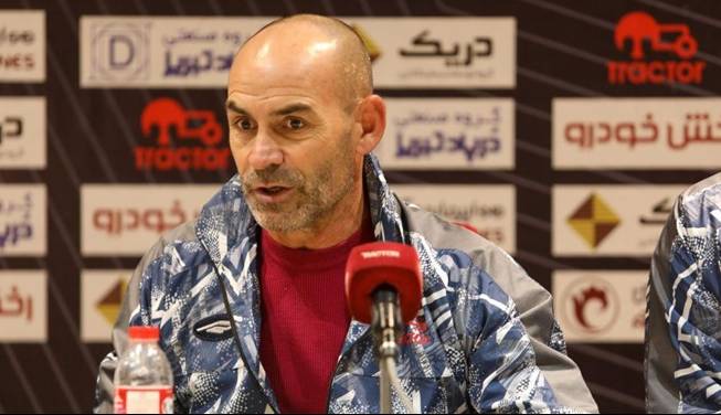 حاضر نشدن سرمربی تراکتور در نشست خبری