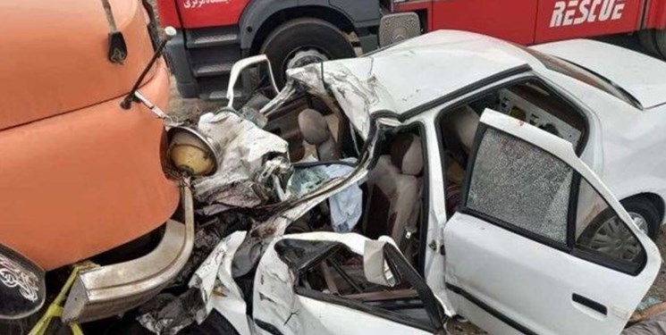 حادثه رانندگی در محور لار-بستک با پنج کشته و زخمی