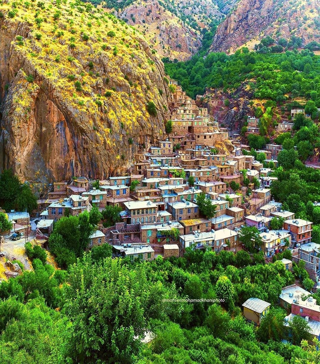 نمایی از روستای زیبای «ژیوار» در هزار ماسوله ی کردستان