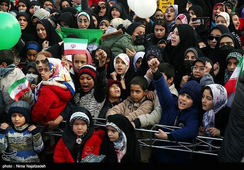عکس/ اجتماع بزرگ فرزندان شهید حاج قاسم سلیمانی در مشهد