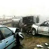 آتش‌سوزی خودرو در تصادف زنجیره‌ای آزادراه پل زال-اندیمشک