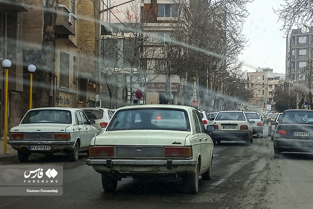 عکس/ جولان خودروهای بدون پلاک در سنندج