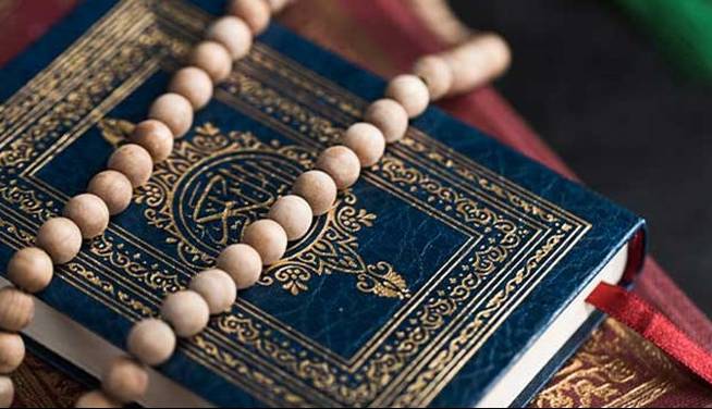 مقایسه یک شاعر از قرآن‌ سوزی امروز با آتش زدن درب خانه حضرت زهرا(س)