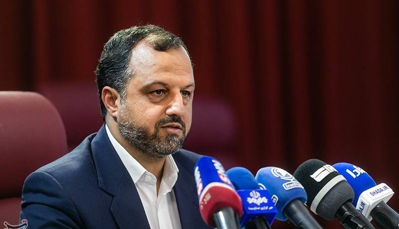 وزیر اقتصاد: کشور به درآمد‌های پایدار مالیاتی نیاز دارد