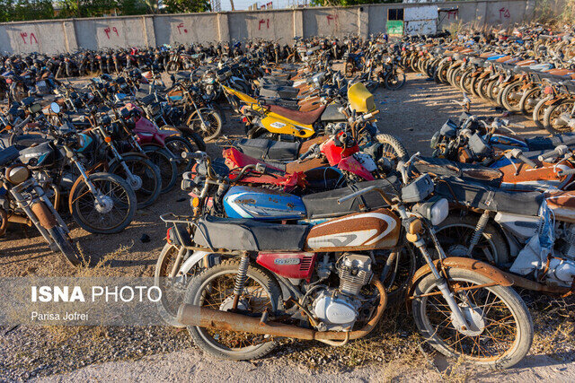 اجرای طرح ترخیص موتورسیکلت‌های رسوبی در بوشهر