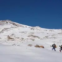 صعود زمستانه کوهنوردان سیستان‌وبلوچستان بر بام تفتان
