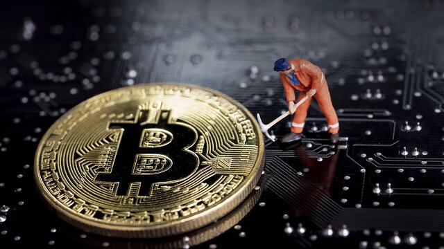 آخرین وضعیت بازار رمزارزها در جهان؛ ثبت رکوردی بی‌سابقه از بیت‌کوین 