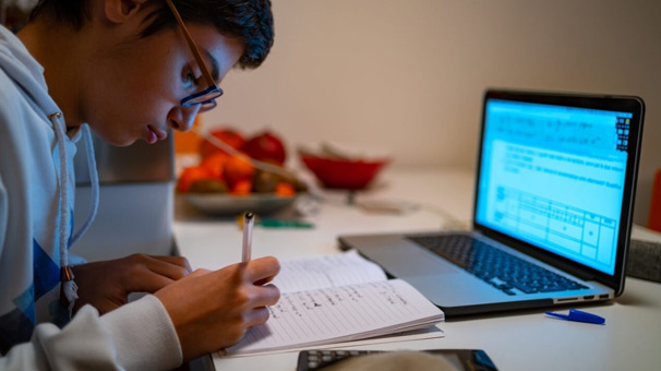 مدارس پردیس، رودهن و دماوند غیرحضوری شد مدارس پردیس، رودهن و دماوند غیرحضوری شد