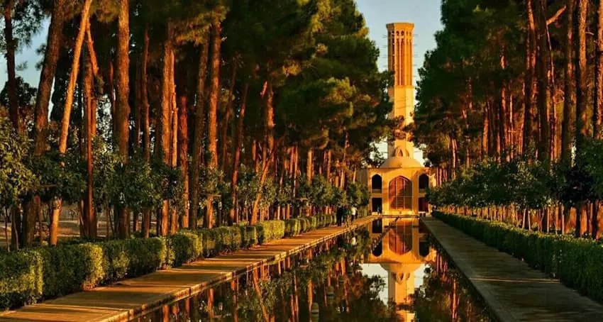 باغ زیبایِ «دولت آباد» یزد 