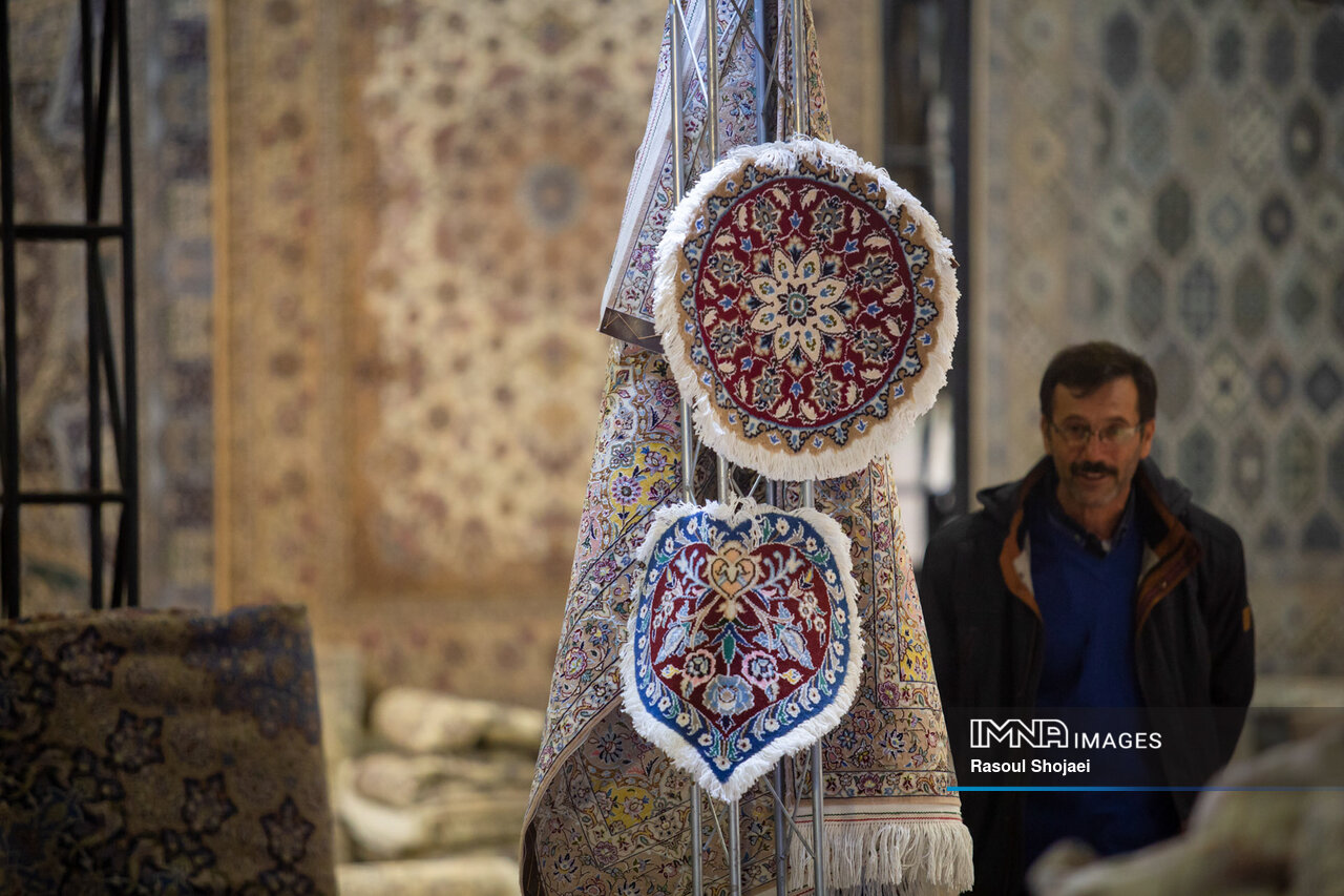  نمایشگاه فرش دستباف اصفهان