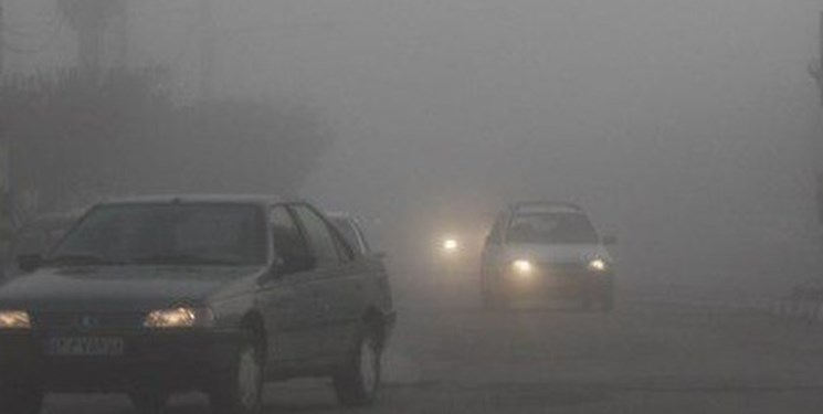 مه‌گرفتگی در گردنه اسدآباد؛ تردد در جاده‌های همدان عادی است