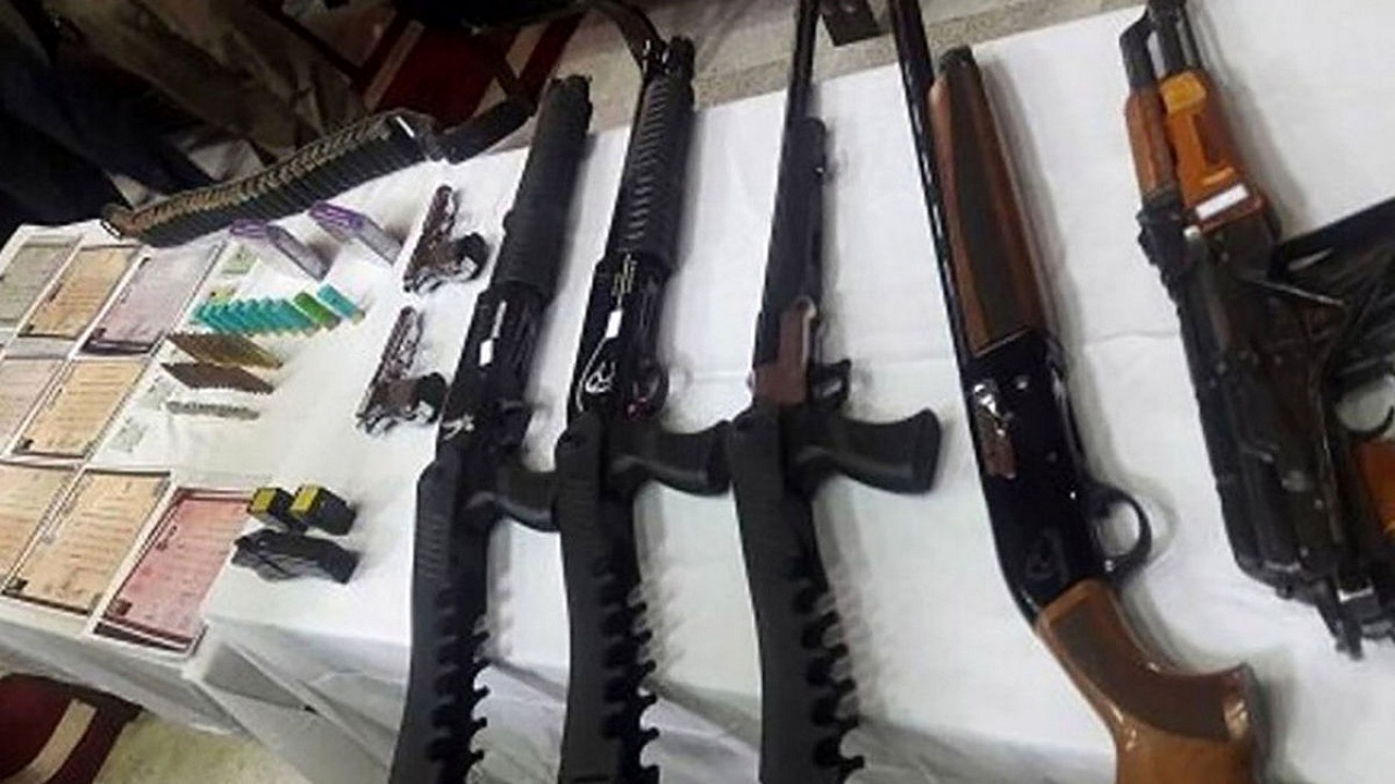 جمع‌آوری ۱۸۵ قبضه سلاح در عملیات پلیس کرمان