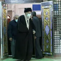 گزارش صداوسیما از حضور رهبر انقلاب در مرقد امام خمینی (ره) و گلزار شهدا