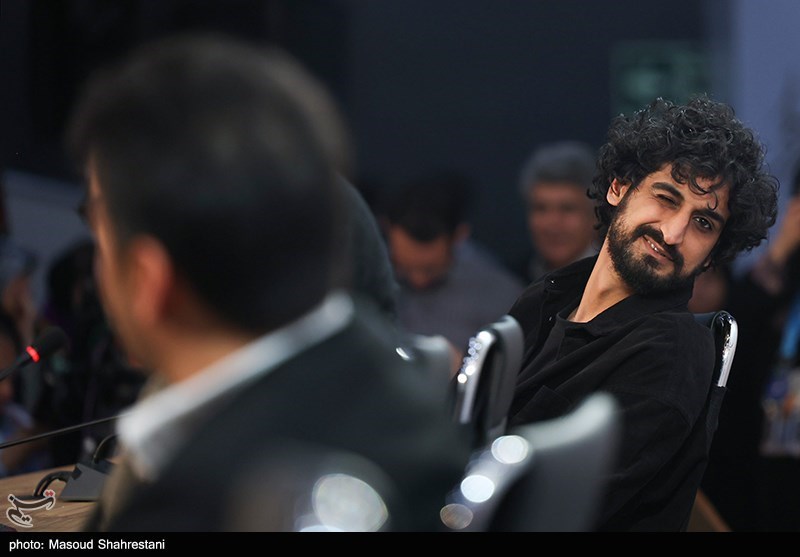 عکس/ فیگورهای عجیب بازیگر فیلم "آه سرد" سوژه شد!