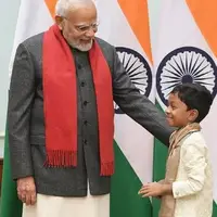4گوشه دنیا/ پسر نابغه ۸ ساله هندی که کتاب و اپلیکیشن می‌نویسد!