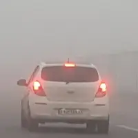 جاده‌های خراسان رضوی مه‌آلود و لغزنده است