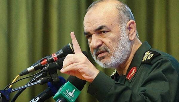 سردار سلامی: مسلمانان عاملان هتک حرمت‌ قرآن را تنبیه خواهند کرد