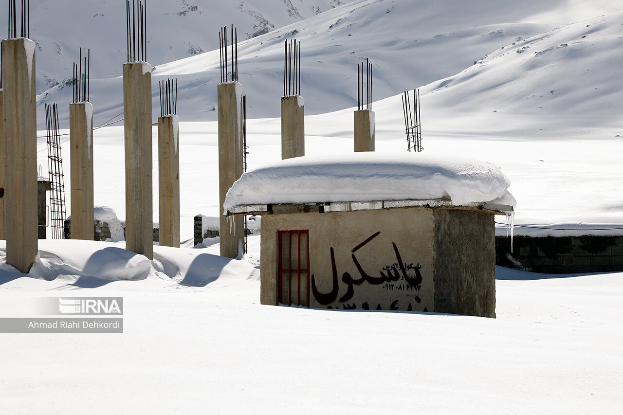 عکس/ بارش سنگین برف در چلگرد