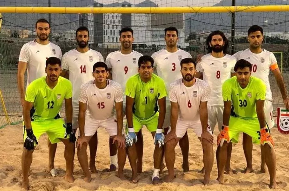 شکست تیم‌ملی فوتبال ساحلی ایران مقابل عمان