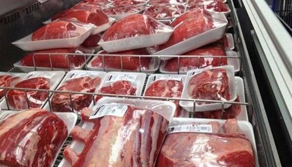 واردات گوشت تا اردیبهشت ۱۴۰۲؛ ذخیره‌سازی ۱۴.۵ هزار تن میوه شب عید