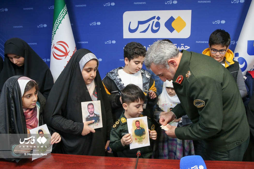 عکس/ دعوت از فرزندان شهدای پلیس به مناسبت روز پدر