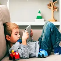 اگر کودکتان زیاد موبایل بازی می کند، حتما بخوانید!
