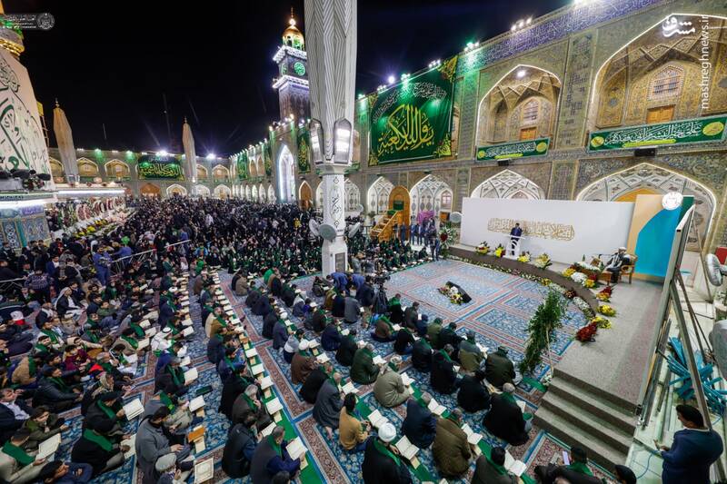 عکس/ حال و هوای حرم امام علی(ع) در شب میلادشان