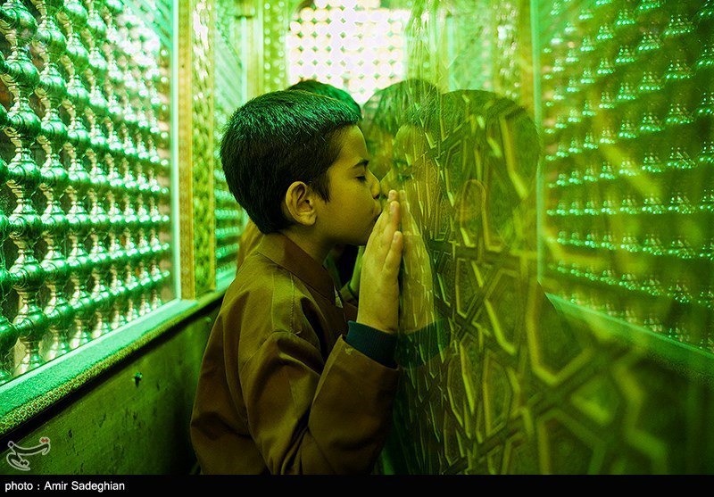 عکس/ مراسم گلاب‌شویی حرم مطهر حضرت شاهچراغ (ع)  