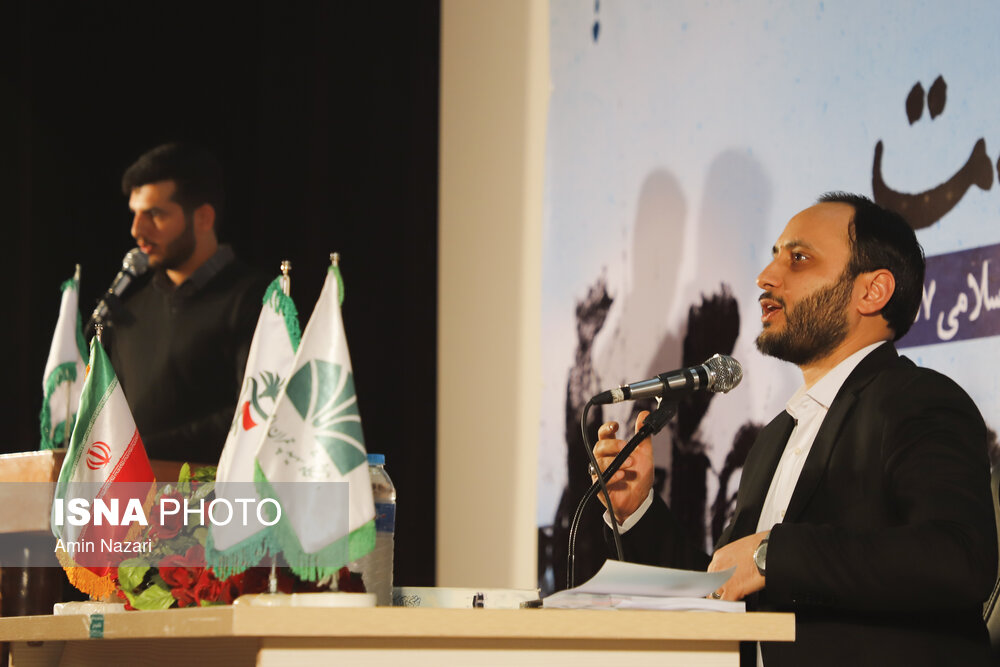 عکس/ دیدار دانشجویان دانشگاه شهید چمران اهواز با سخنگوی دولت