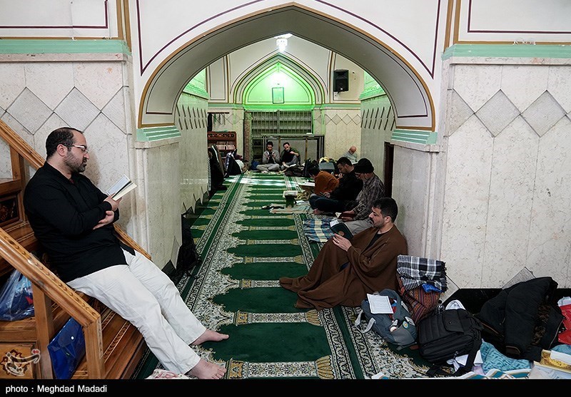 مراسم اعمال ام داوود در حرم عبدالعظیم حسنی(ع)