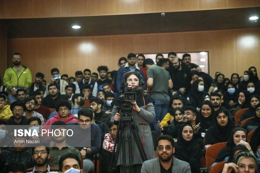 عکس/ دیدار دانشجویان دانشگاه شهید چمران اهواز با سخنگوی دولت