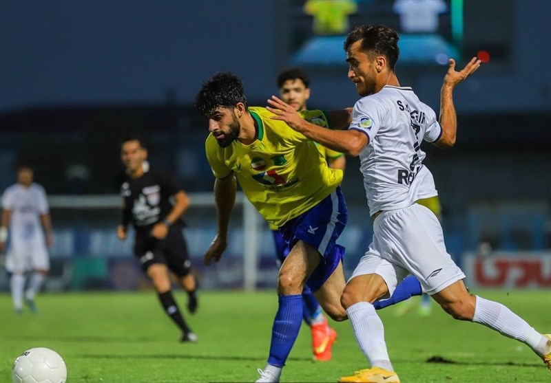 به خاطر یک اشتباه بازی با پرسپولیس را از دست دادم