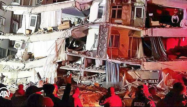 لحظه به لحظه با زلزله 7.8 ریشتری در ترکیه و سوریه؛ شمار کشته‌ها از هشت هزار تن گذشت