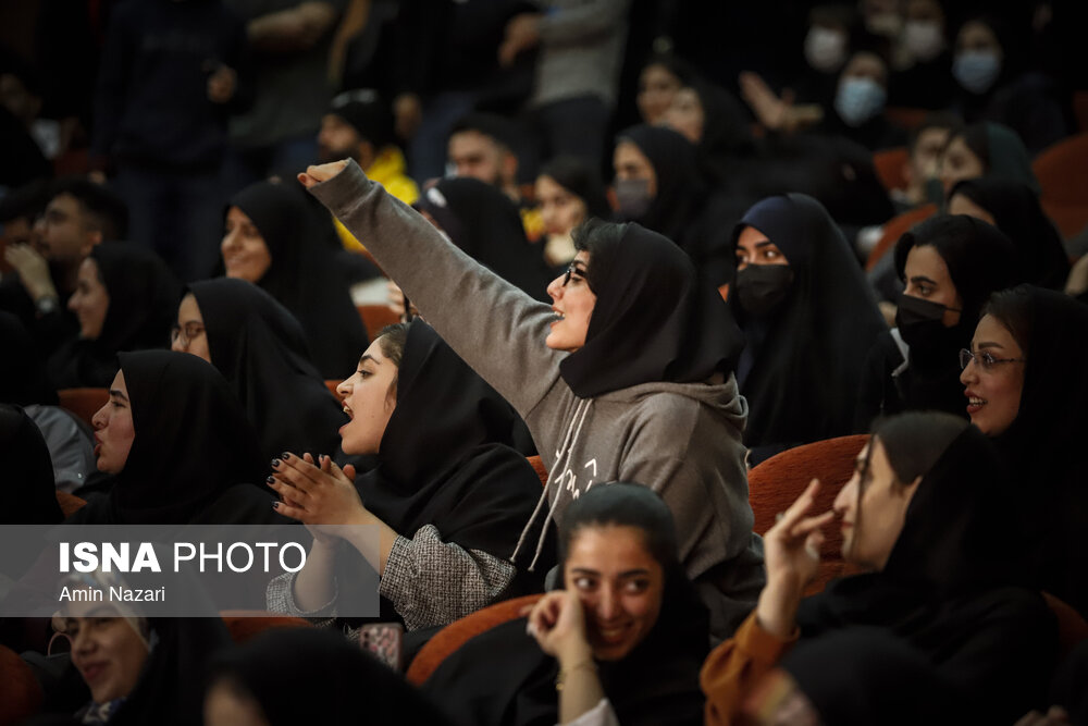 عکس/ دیدار دانشجویان دانشگاه شهید چمران اهواز با سخنگوی دولت