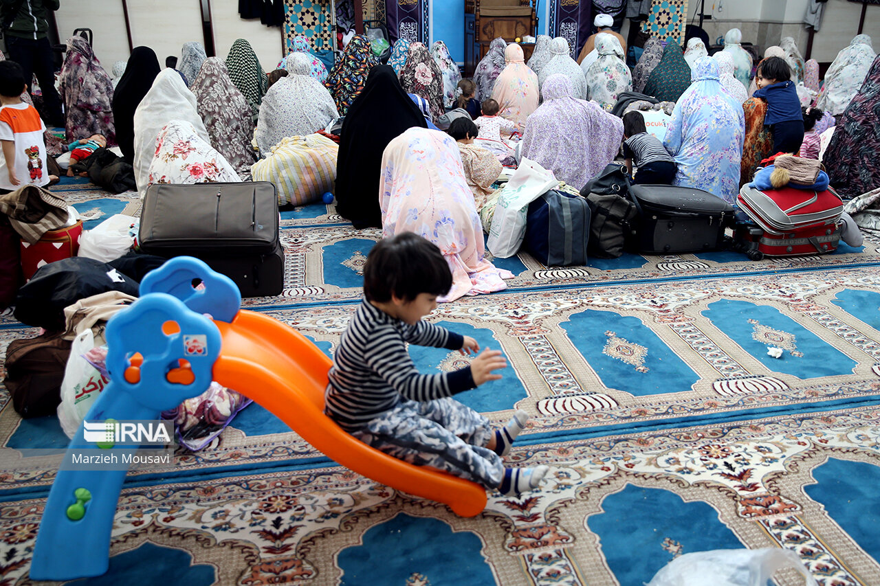 عکس/ اعتکاف مادرانه در مسجد بوستان بهشت تهران