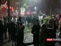 حضور مردم ترکیه در خیابان‌ها از ترس زلزله در سرمای نیمه شب