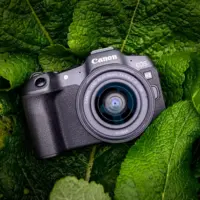 EOS R8 رونمایی شد؛ ارزان‌ترین دوربین فول‌فریم کانن با فیلمبرداری 4K