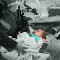 نجات نوزاد ۳۶ ساعت بعد از زلزله در ترکیه