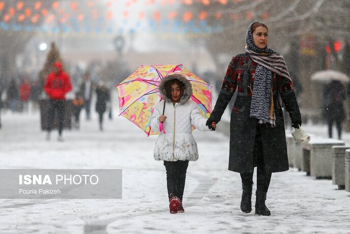 بارش برف در همدان