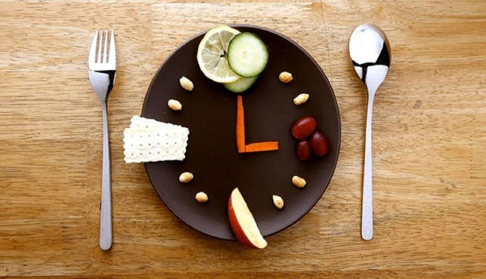 شام را ساعت چند بخوریم؟