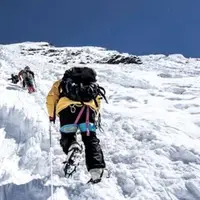 صعود زمستانه کوهنورد سنندجی به کوه آرارات ترکیه