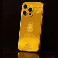 وقتی لیونل مسی آیفون طلا هدیه می‌دهد!