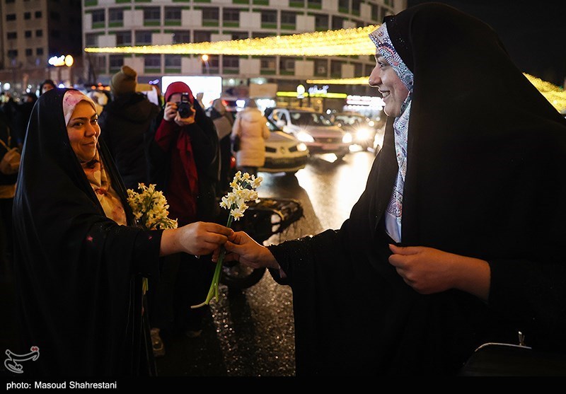 عکس/ جشن نیمه شعبان در تهران