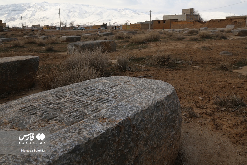 عکس/ گورستان ارامنه در «روستای معموره»