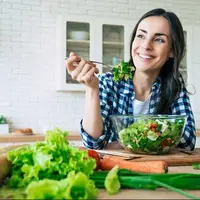 سبزی ها و میوه هایی برای متعادل کردن هورمون های زنانه
